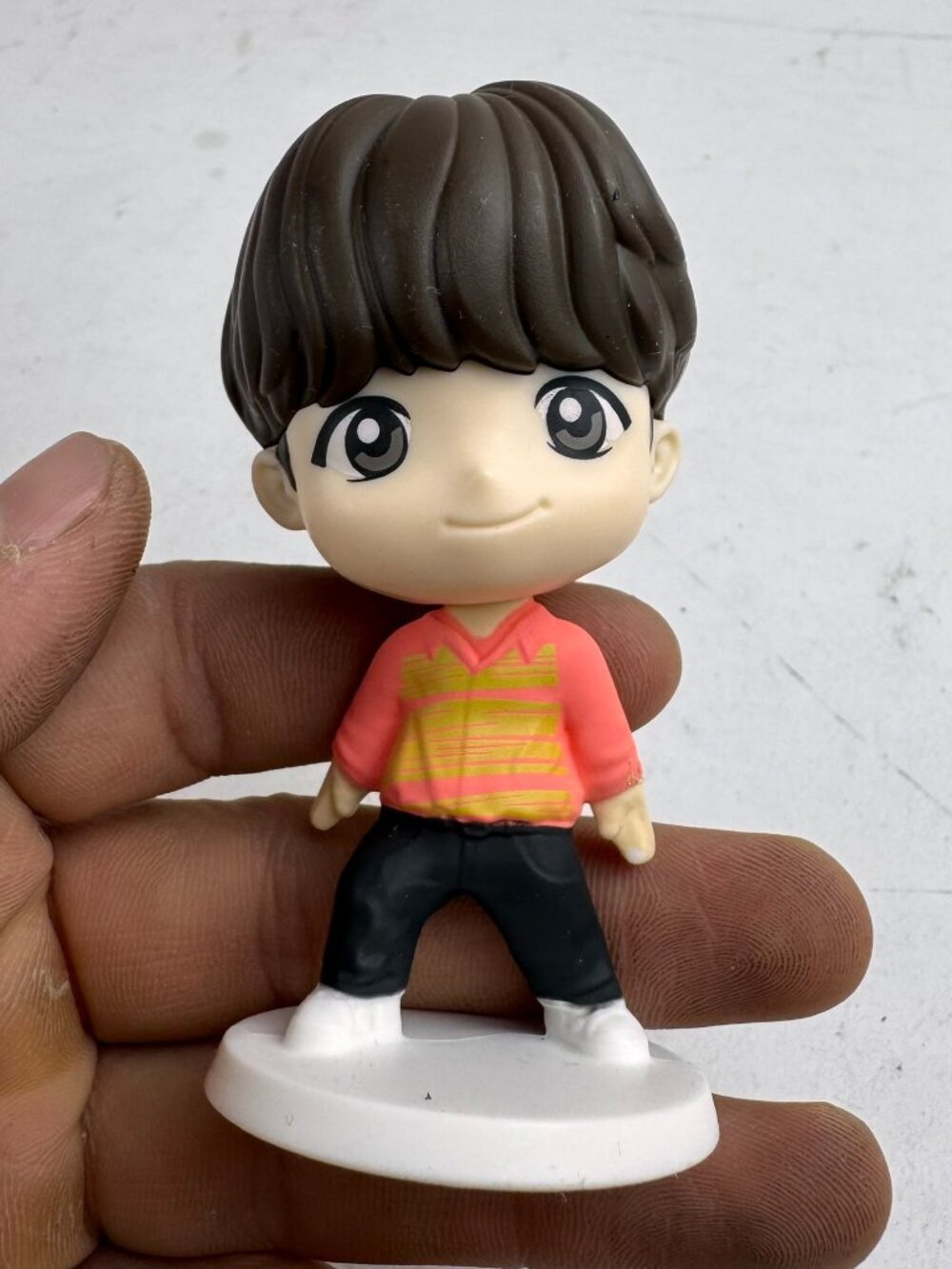 McDonald's 2025 TinyTAN BTS SUGA Mini Figure Toy with Box & Trading Card K-Pop